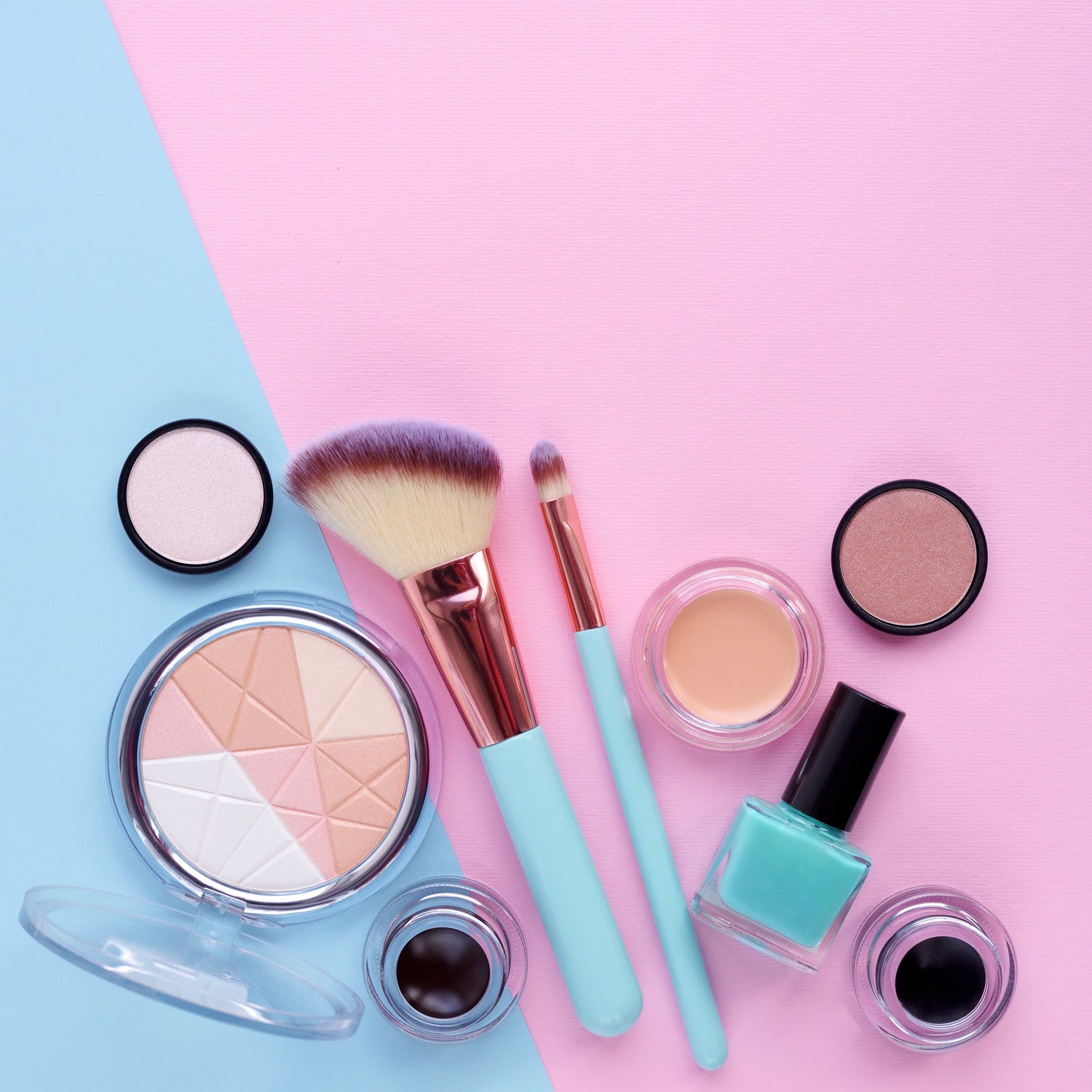 MORE FEATURED PICKS